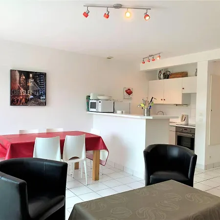 Quiberon: Maison 3 Pieces, 6 Pers., Terrasse Sud, Parking, Quartier Calme Proche Port-haliguen - Fr-1-478-30 *