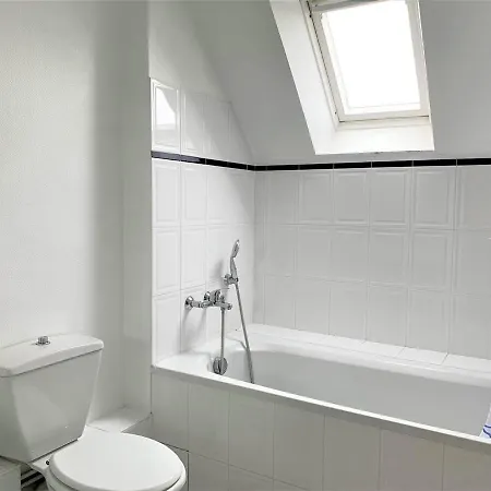 Villa Quiberon: Maison 3 Pieces, 6 Pers., Terrasse Sud, Parking, Quartier Calme Proche Port-haliguen - Fr-1-478-30 *